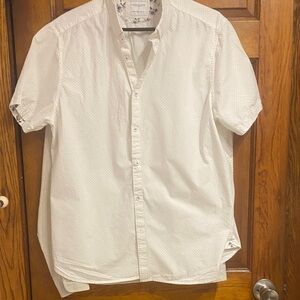 Denim & Flower White Short-Sleeve Button-Down Shirt